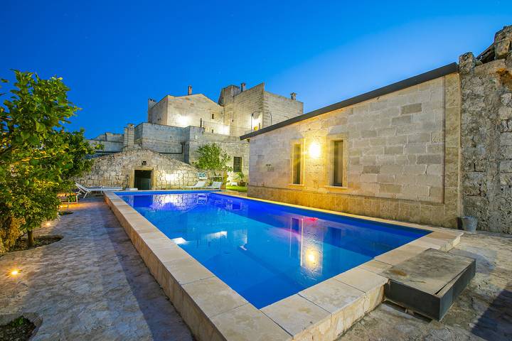 Appartamento per 4 persone, con piscina in Villa Castelli