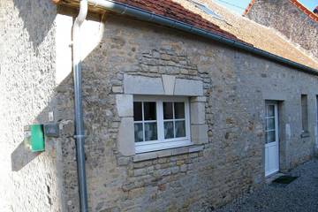 Gîte pour 4 personnes, avec jardin à Fresville