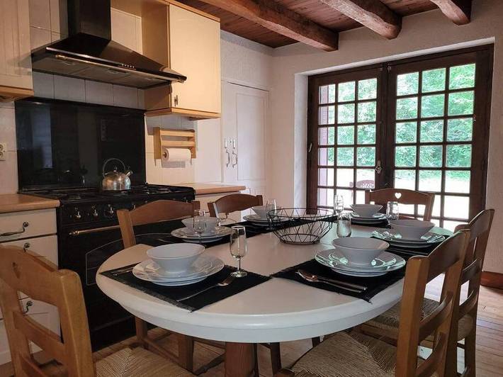 Location de vacances pour 6 personnes, avec piscine ainsi que jardin et vue, animaux acceptés à Payrac - 4