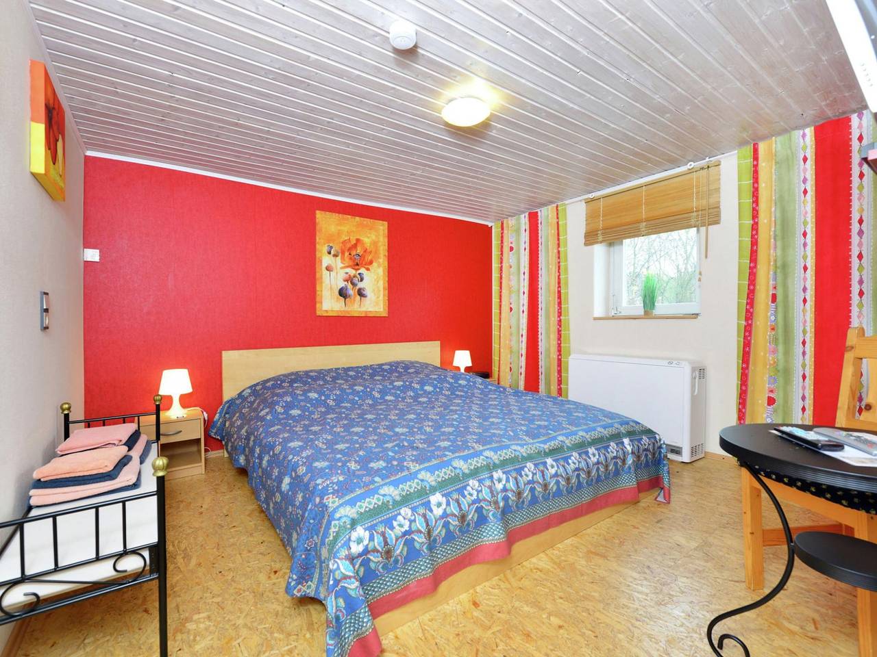 Geheel appartement, Cozy Apartment in Löwensen Lower Saxony with Private Terrace in Bad Pyrmont, Weserbergland