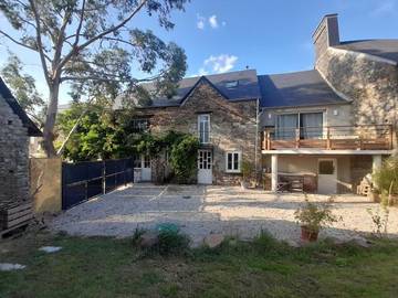 Gîte pour 8 personnes, avec jardin et jacuzzi, animaux acceptés dans Souleuvre-en-Bocage