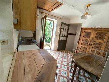 Gîte pour 5 personnes, avec piscine ainsi que jardin et vue à Saint-André-de-Cruzières