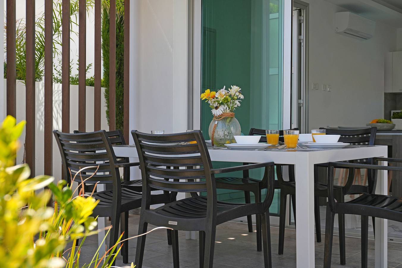 Villa für 6 Personen mit Garten in Kapari, Südzypern