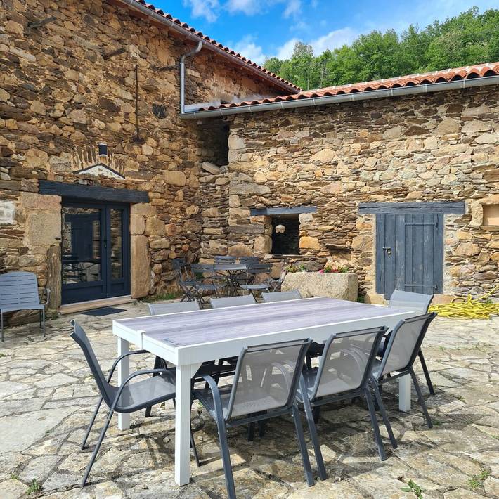 Maison de vacances pour 20 personnes, avec jardin et piscine, adapté aux familles dans le Lot - 3