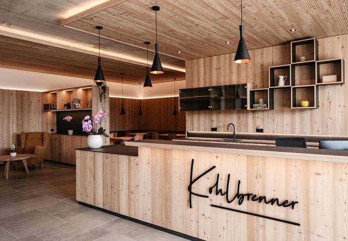 Apartamento entero, Apartamento de vacaciones «Lodge Melisse» con vistas a la montaña, terraza privada y sauna privada in Meltina, Alpes de Sarntal