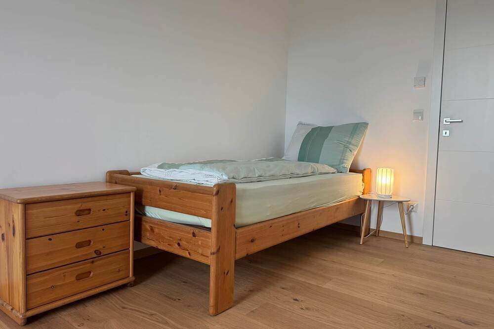 Villa 60, 4 Sz, Pool, Sauna, großer Garten in Gols, Neusiedlersee-Hügelland