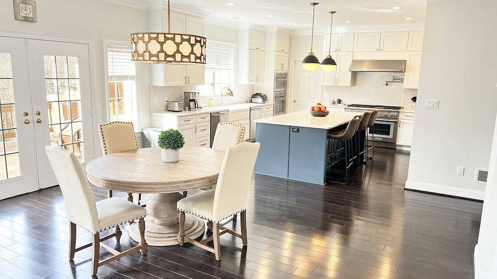 Luxe and Serene Living in Rural Potomac in Country Home w/ Hot Tub, Sauna in Travilah, Maryland