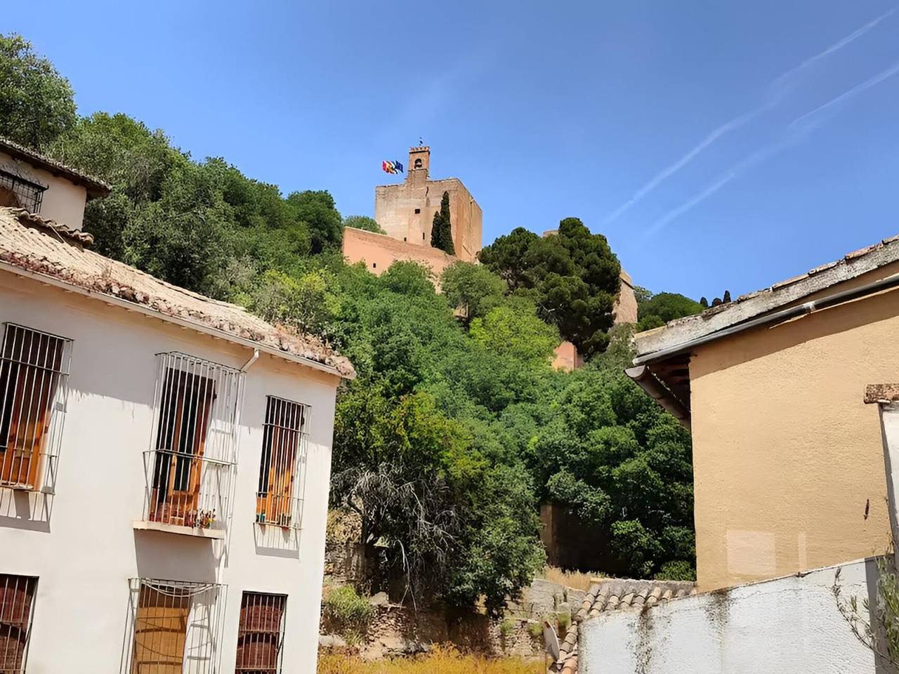 Gehele studio, Historic studio near Alhambra, perfect for remote work in Realejo-San Matías, Granada