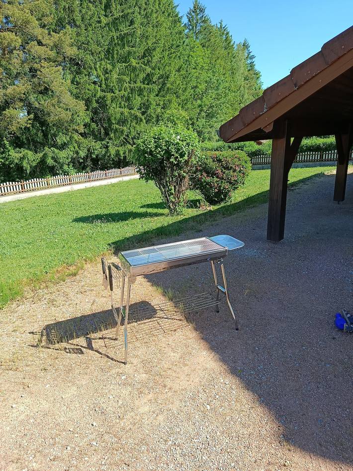 Location de vacances pour 6 personnes, avec jardin et bassin pour enfant à Pont-de-Poitte - 4