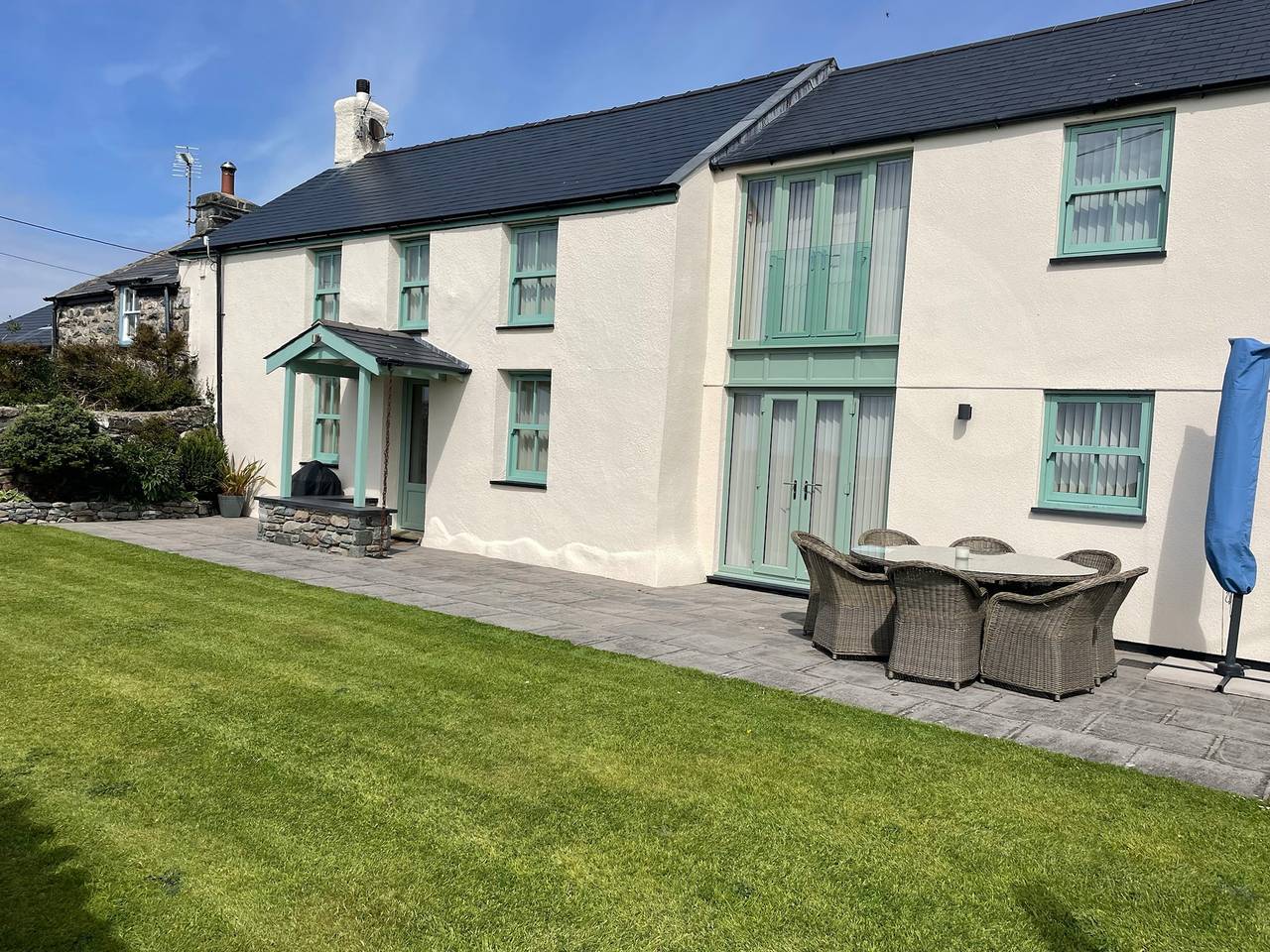 Tyn Y Buarth in Dyffryn Ardudwy, Snowdonia