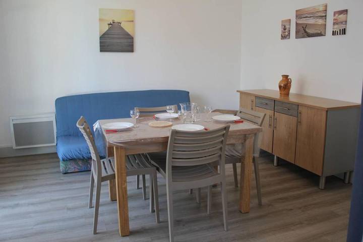 Gîte pour 5 personnes, avec vue et terrasse dans Plage de la Cèpe - 3