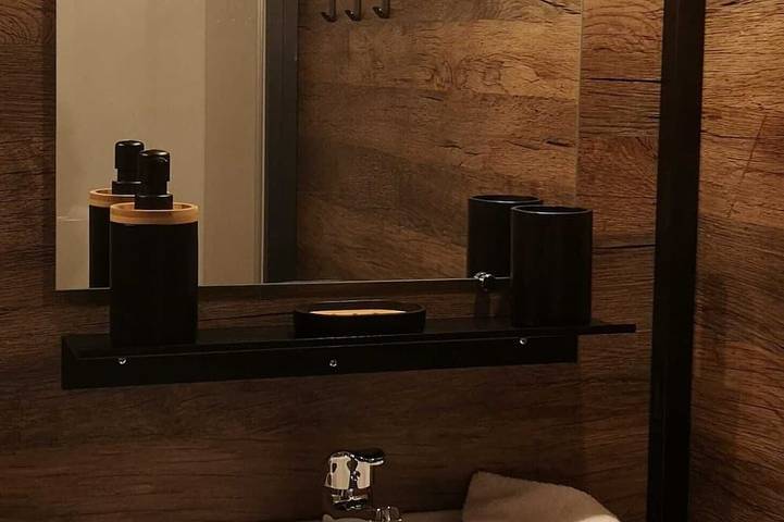 Gîte pour 5 personnes, avec terrasse à Ucciani - 4