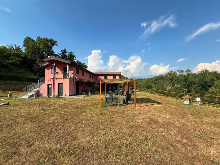 Maison d’hôte pour 3 personnes, avec Jardin et Vue à Aulla - 2