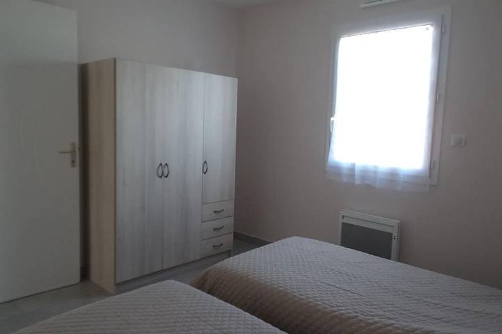 Location de vacances pour 5 personnes, avec terrasse et jardin à Angles - 4