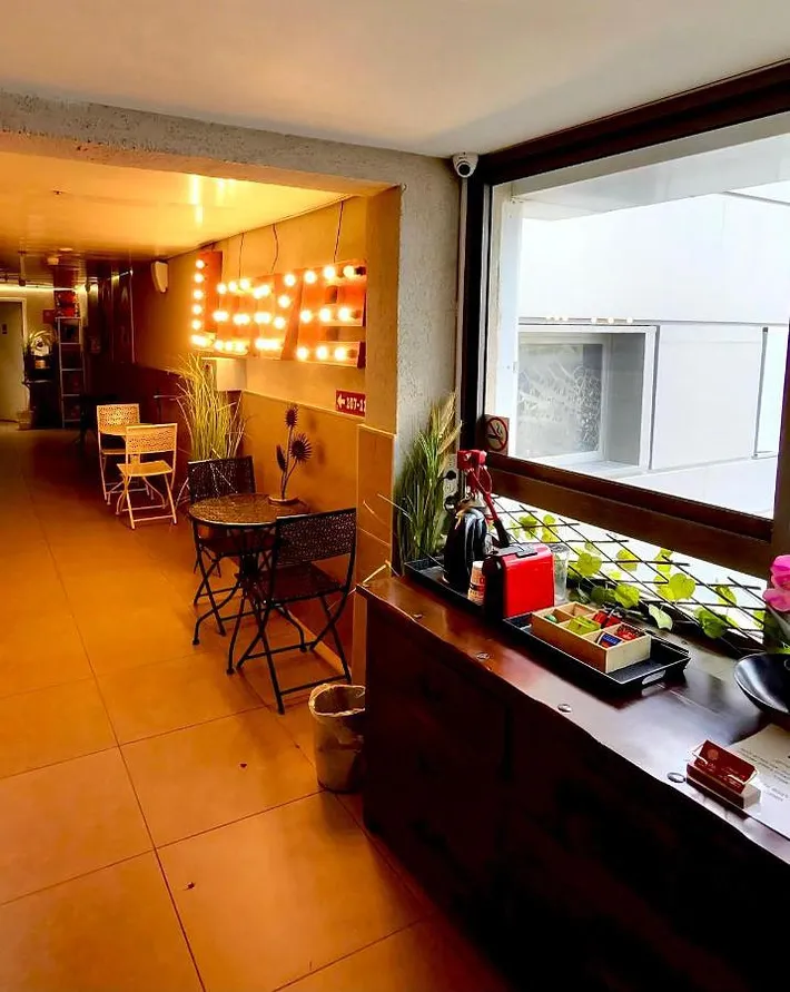 Hôtel pour 4 personnes, avec terrasse - 1