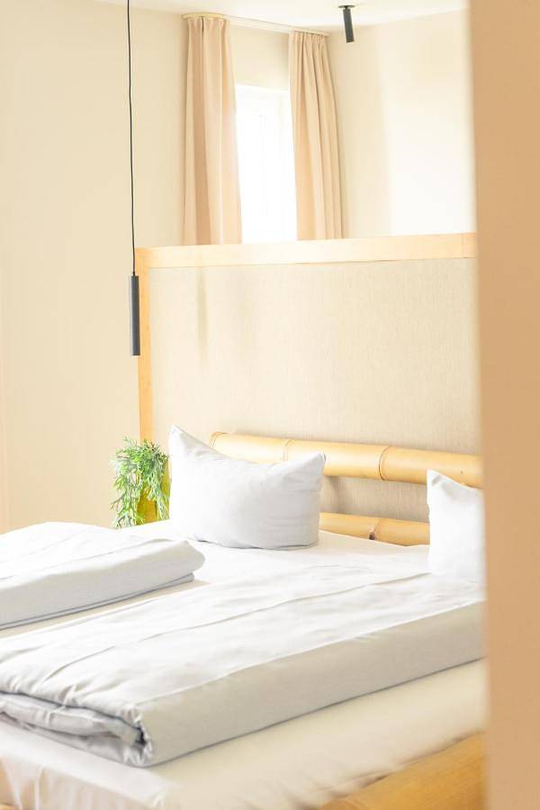 Hotel für 2 Personen, mit Terrasse und Pool sowie Sauna in Siegburg - 3