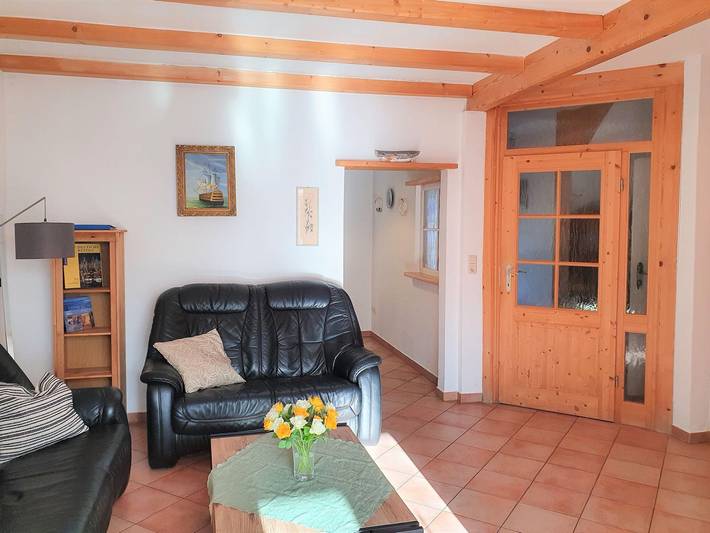 Ferienhaus für 9 Personen, mit Balkon und Terrasse sowie Garten und Ausblick in Norden-Norddeich - 3