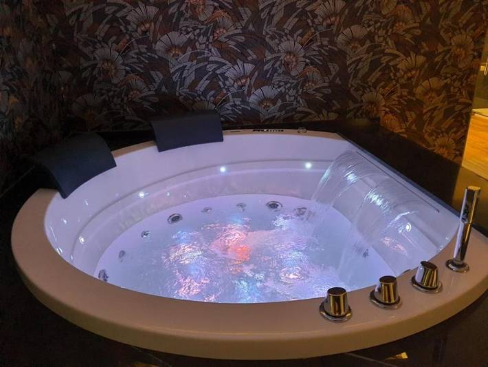 Chambre d’hôte pour 2 personnes, avec jacuzzi et terrasse à Bitonto - 2