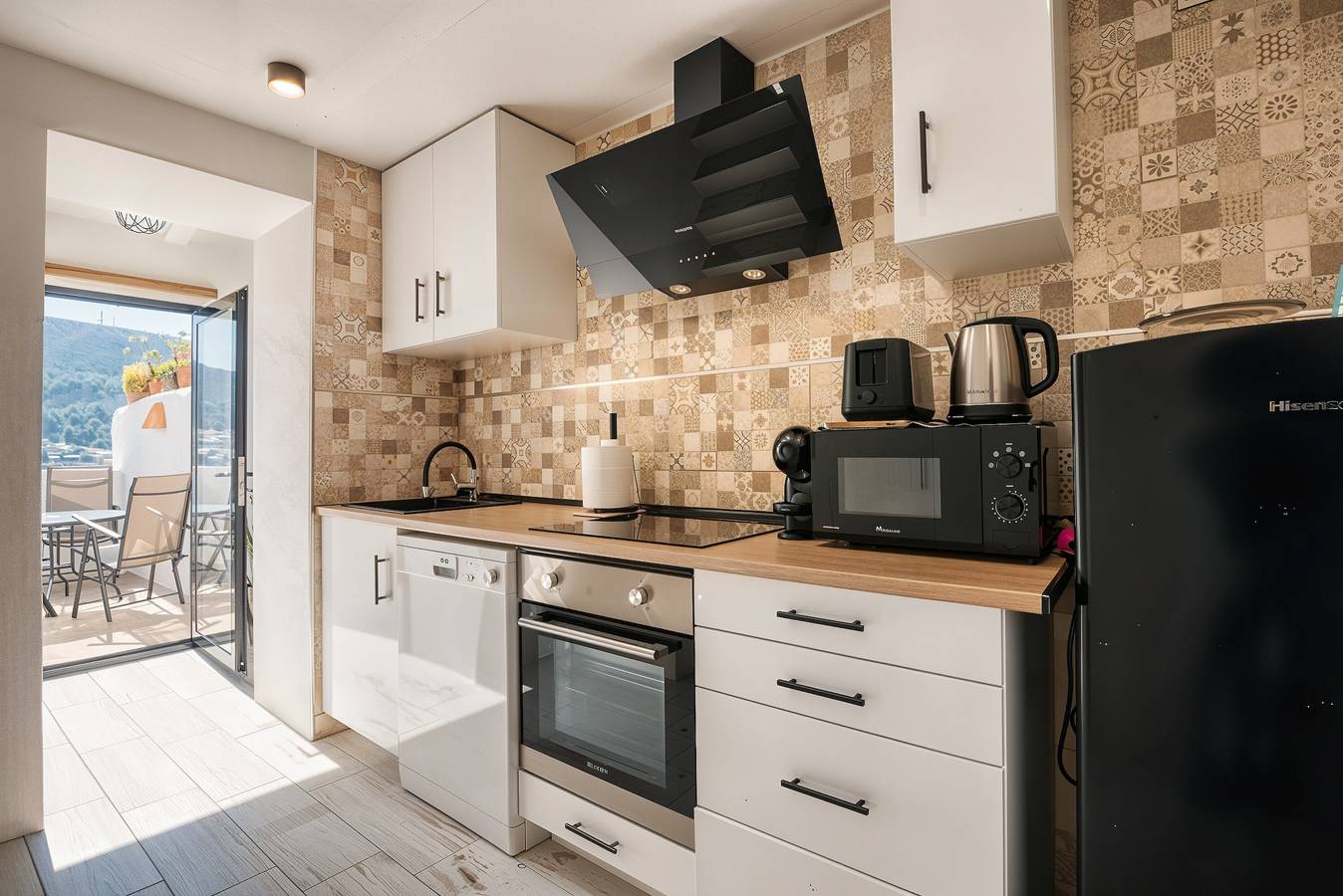 Ferienhaus 'Mirasol' mit Bergblick, privater Terrasse und Wlan in Poble Nou de Benitatxell, Costa Blanca