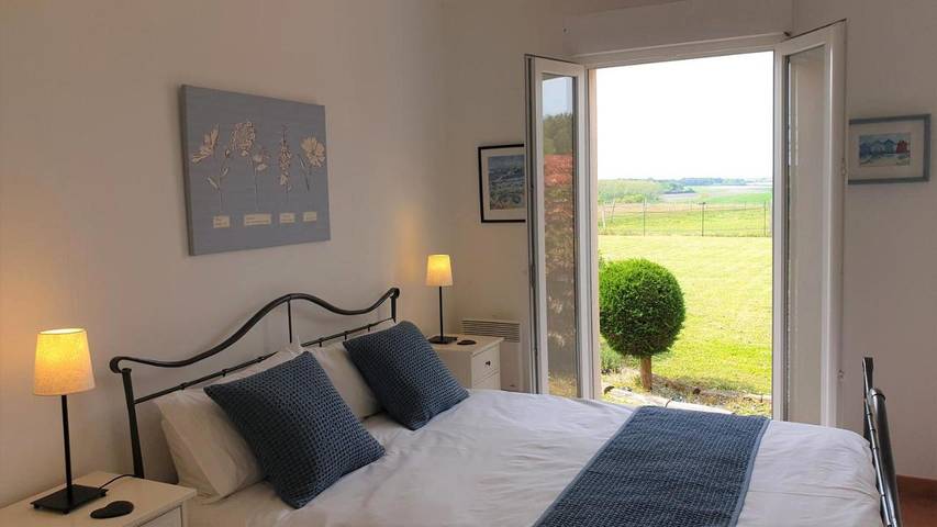 Location de vacances pour 2 personnes, avec jardin et vue, animaux acceptés à Étaules - 3