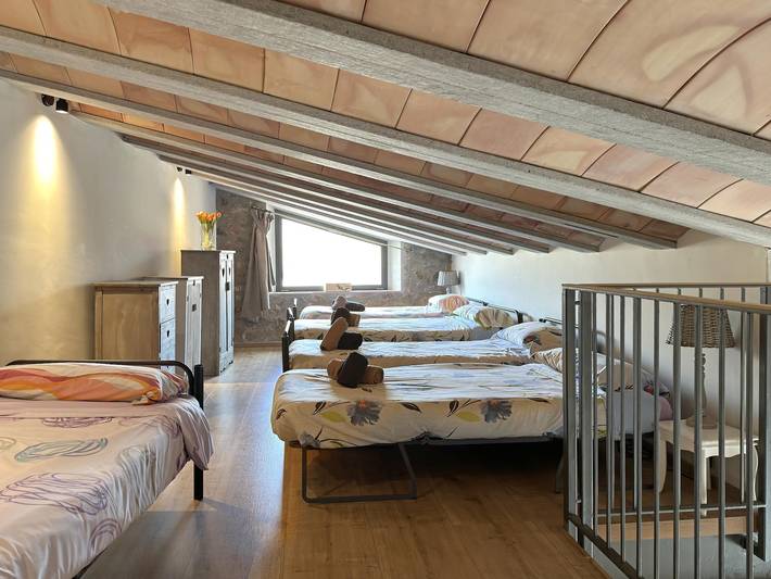 Casa rural para 9 personas, con Terraza y Piscina en Serra de Daró - 3
