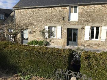 Gîte pour 5 personnes, avec terrasse à Ploubalay
