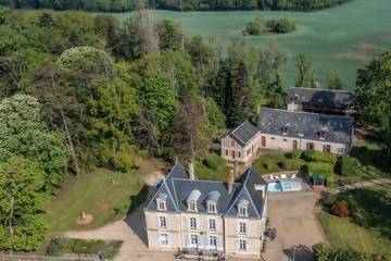 Chambre d’hôte pour 4 personnes, avec jardin et piscine dans le Cher
