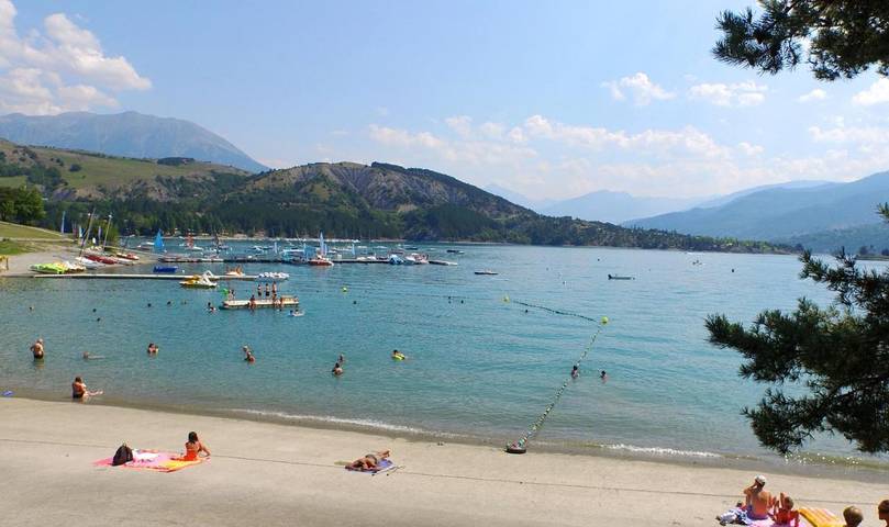 Parc de vacances pour 4 personnes, avec sauna et piscine ainsi que jardin et bassin pour enfant dans Baie Saint-Michel - 2