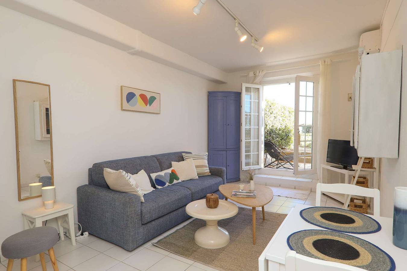 Studio entier, Studio 2 personnes climatisé  avec accès direct  à la plage in Port Grimaud, Grimaud