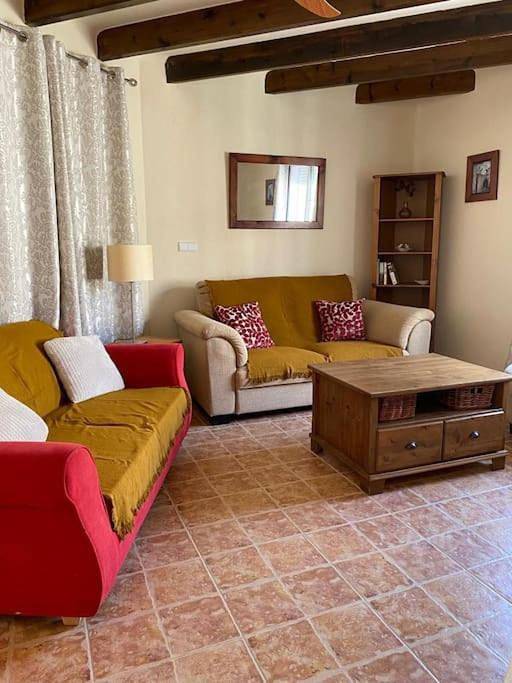 Casa rural para 7 personas, con piscina además de vistas y jardín en Fortuna - 4