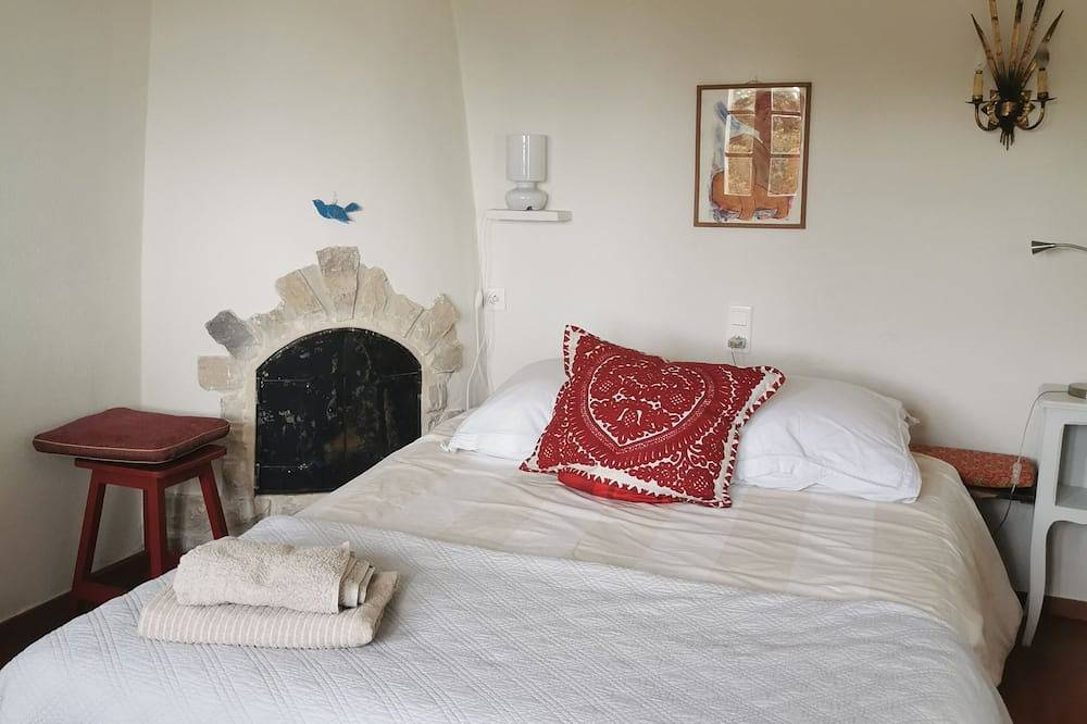 La Bergerie entre Dentelles et Ventoux avec vue exceptionnelle et piscine privée in Suzette, Vaucluse