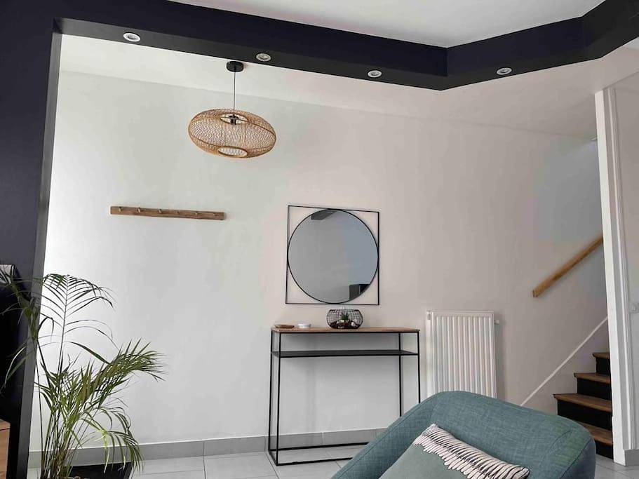 Appartement entier, Three-Bedroom Apartment in Soissons, Aisne