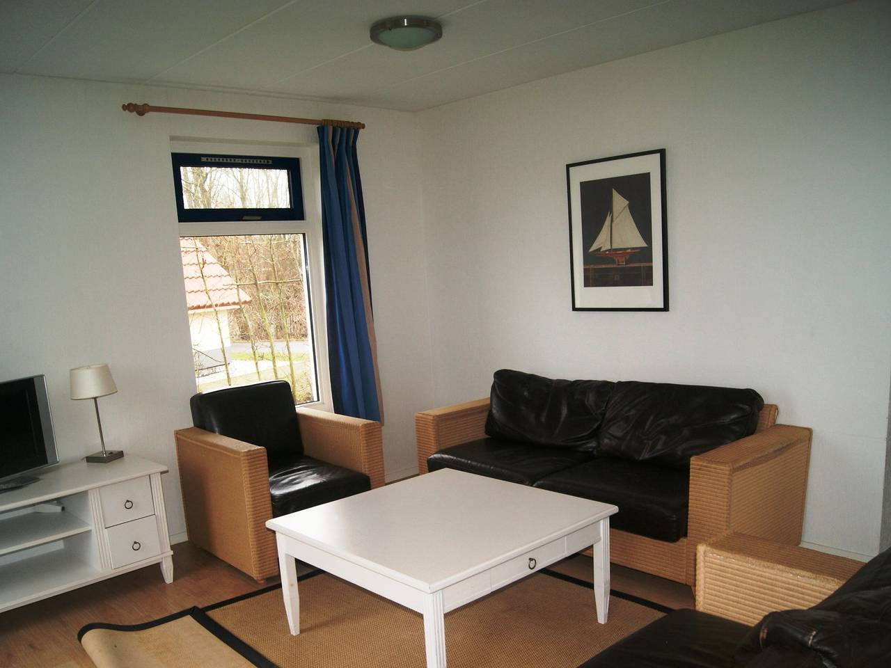 Chalet in Bergumermeer am Yachthafen in Nationalpark De Alde Feanen