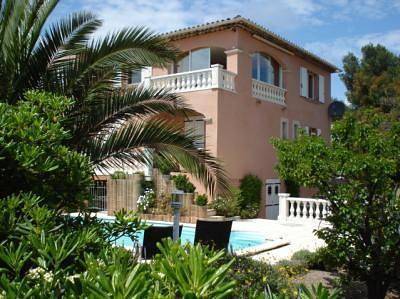 Ferienwohnung für 2 Personen, mit Pool und Garten sowie Terrasse - 1