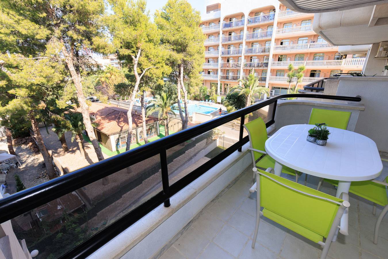 Apartamento entero, S104-010 Uhc Cancun Apartments in Salou, Costa Dorada