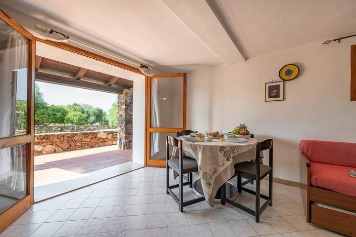 Gîte pour 5 personnes, avec jardin à Pittulongu - 4