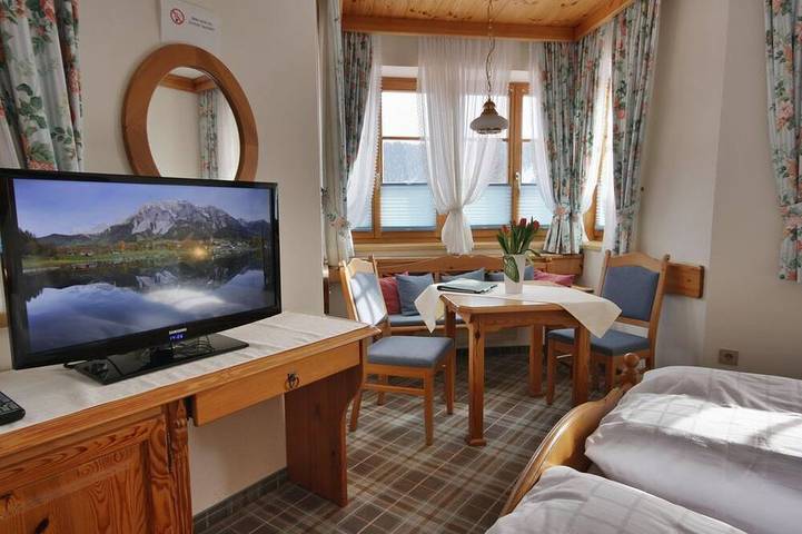 B&B für 2 Personen, mit Sauna und Terrasse sowie Whirlpool in Ramsau am Dachstein - 2