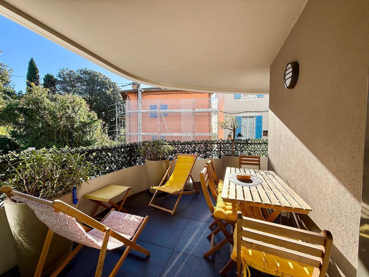 Appartement entier, A011 Superbe Studio avec Terrasse Sauna Jacuzzi in Cannes, Région de Cannes