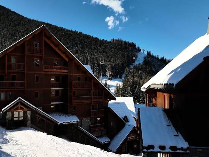 Gîte pour 14 personnes, avec piscine ainsi que balcon et sauna, animaux acceptés à Oz - 4