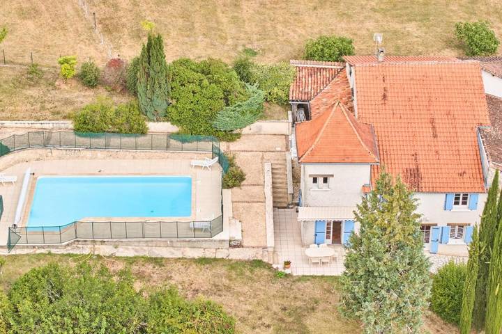 Maison de vacances pour 9 personnes, avec piscine ainsi que terrasse et jardin - 1
