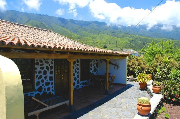 Chalet para 5 personas, con terraza y jardín - 1
