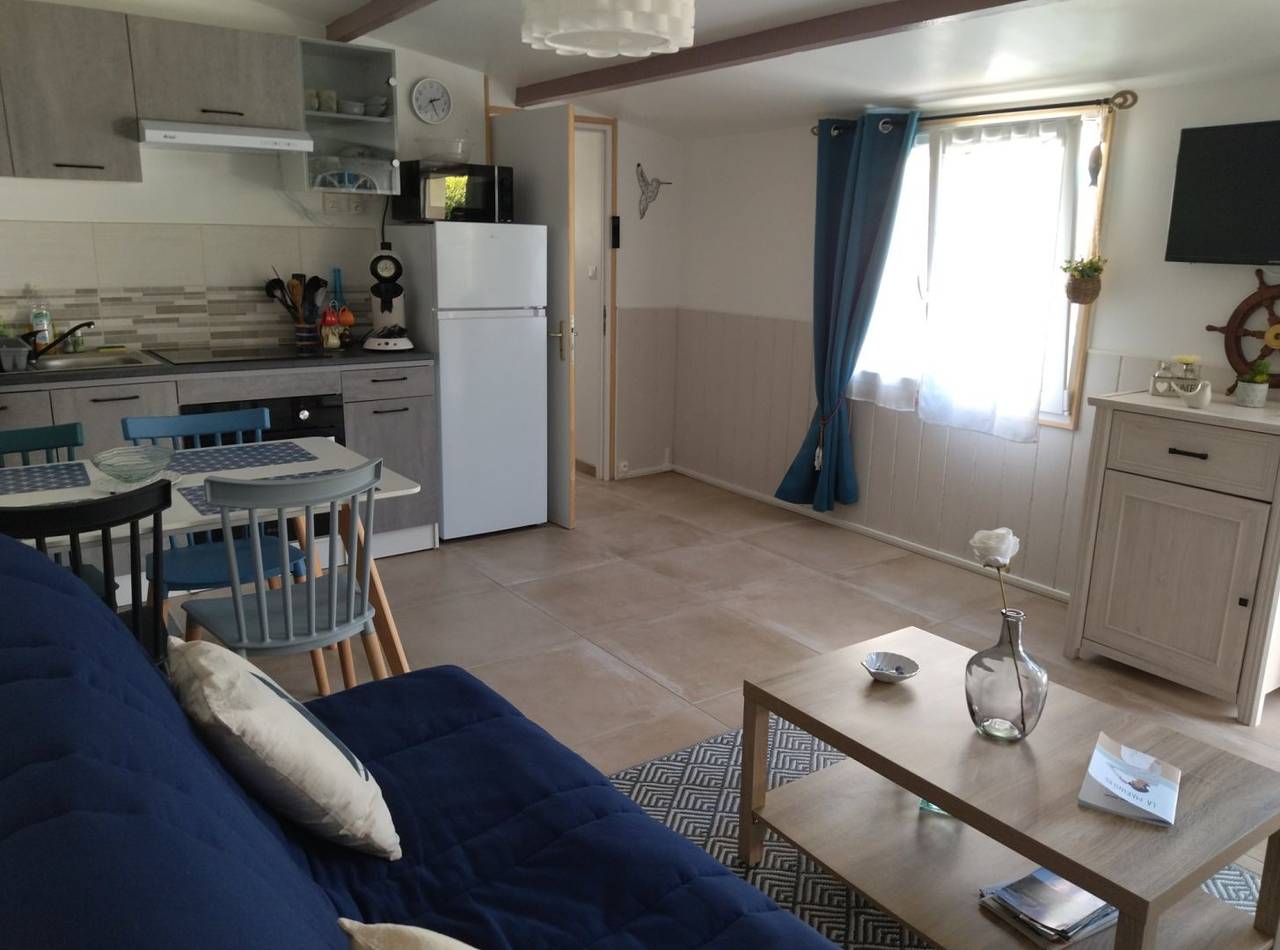 Studio avec jardin 5 mn à pied de la mer, Calvados in Saint-Benoît-de-l'Aure, Région de Bayeux