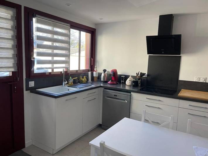 Location de vacances pour 4 personnes, avec terrasse à Lerné - 2
