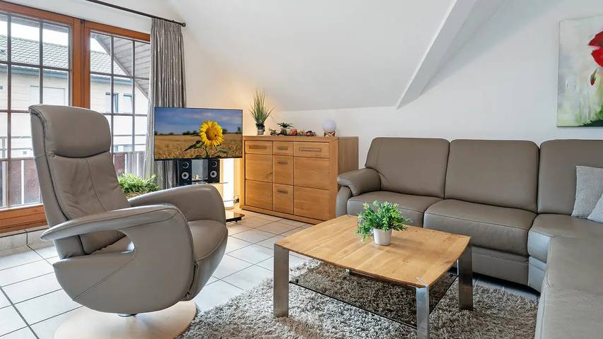 Ferienwohnung für 4 Personen, mit Balkon in Klingberg
