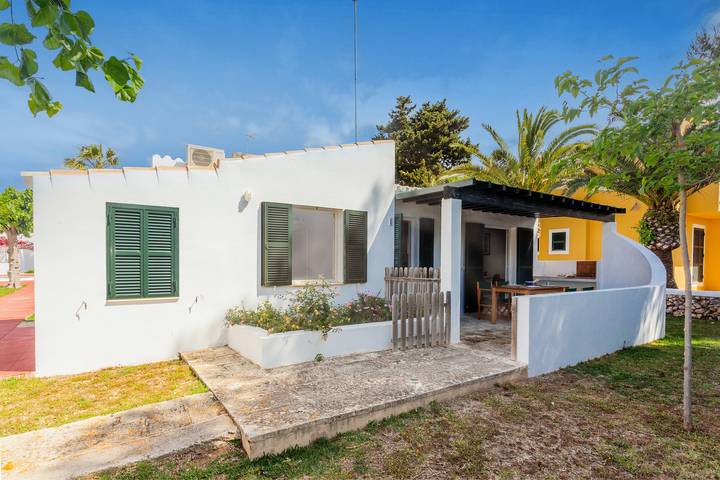 Casa de vacaciones para 6 personas, con piscina para niños y jardín, Se admiten mascotas en Menorca - 2