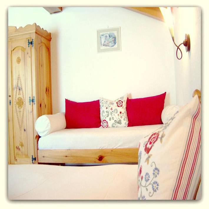 Hôtel pour 3 personnes, avec jardin ainsi que jacuzzi et sauna dans Etroubles - 3