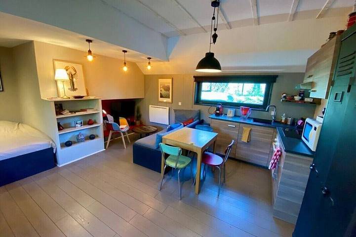 Apartamento entero, Cabine 1-Apartamento-Apartamento-Baño en la habitacion-vista al canal in Metz, Metz-Campagne