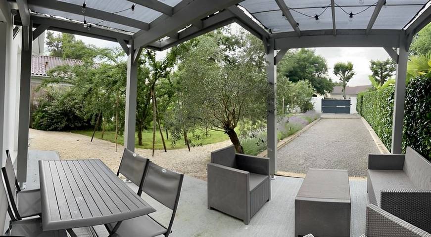 Gîte pour 4 personnes, avec jardin et terrasse à Onesse-Laharie - 3