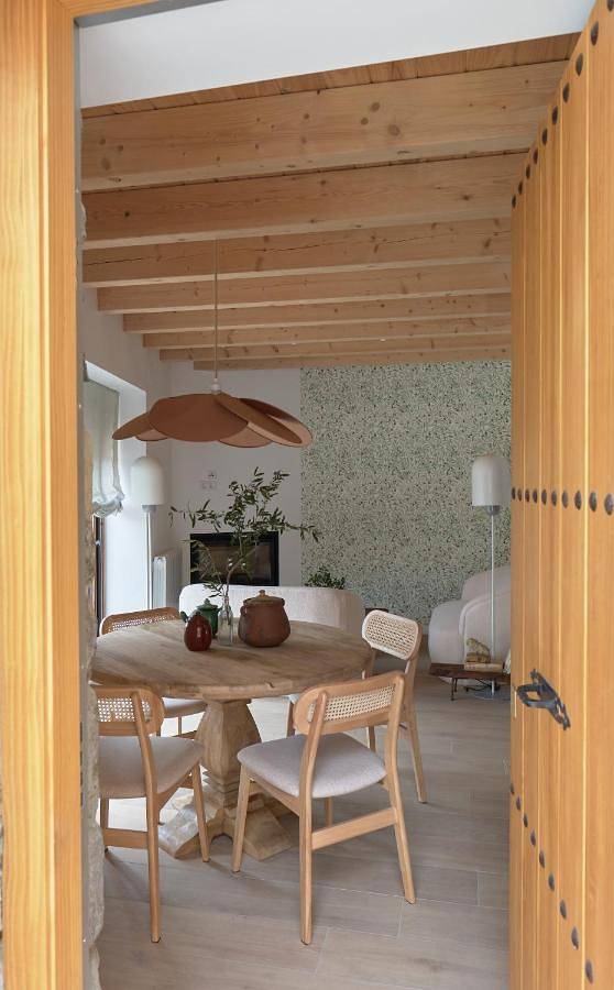 Casa rural para 4 personas, con vistas al lago además de vistas y balcón en Pallars Jussà - 2