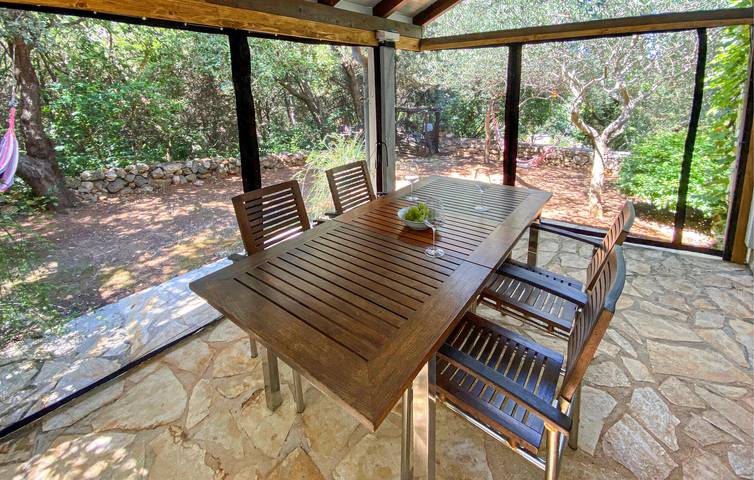 Ferienwohnung für 4 Personen, mit Terrasse und Garten auf Lošinj - 3